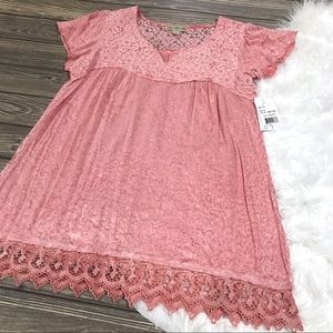 Live and Let Live | NEW Coral Crocheted Top Shirt